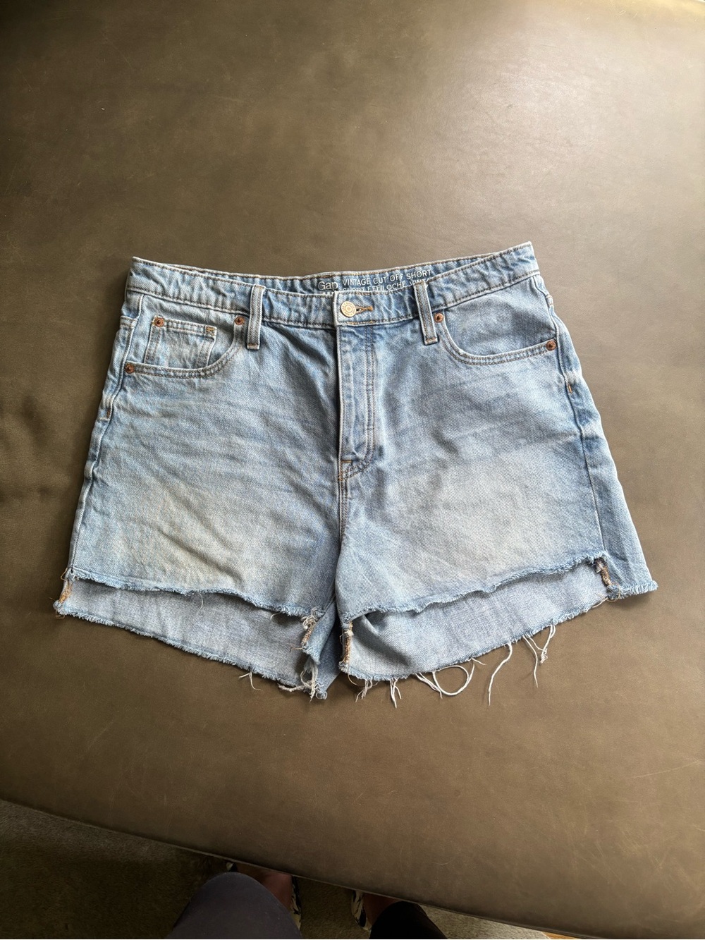 GAP Vintage high rise button fly Light Blue Raw Hem Denim Cutoff Shorts